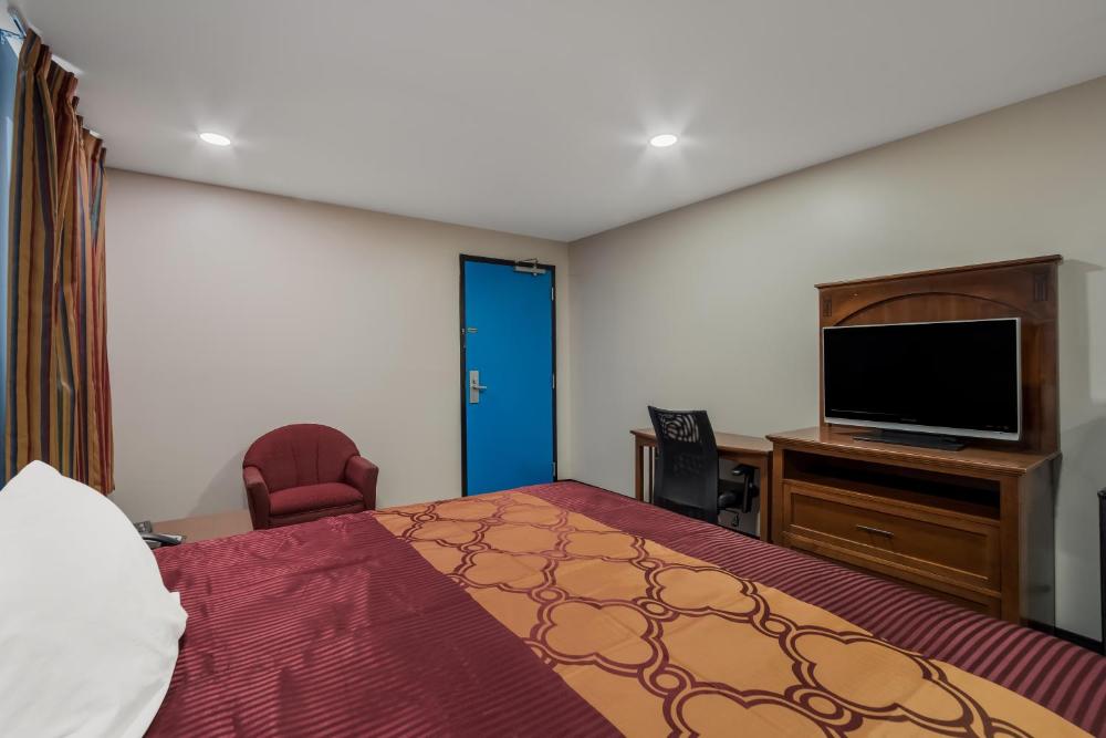 King Room - Smoking  interior